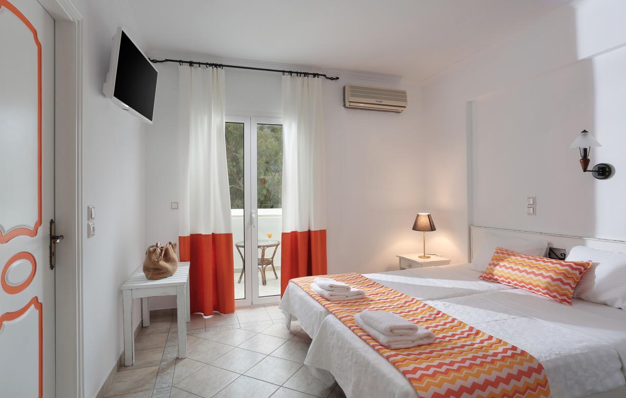 Iris Beach Hotel Monemvasia Ngoại thất bức ảnh