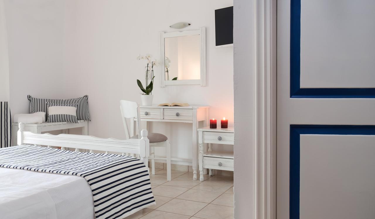 Iris Beach Hotel Monemvasia Ngoại thất bức ảnh