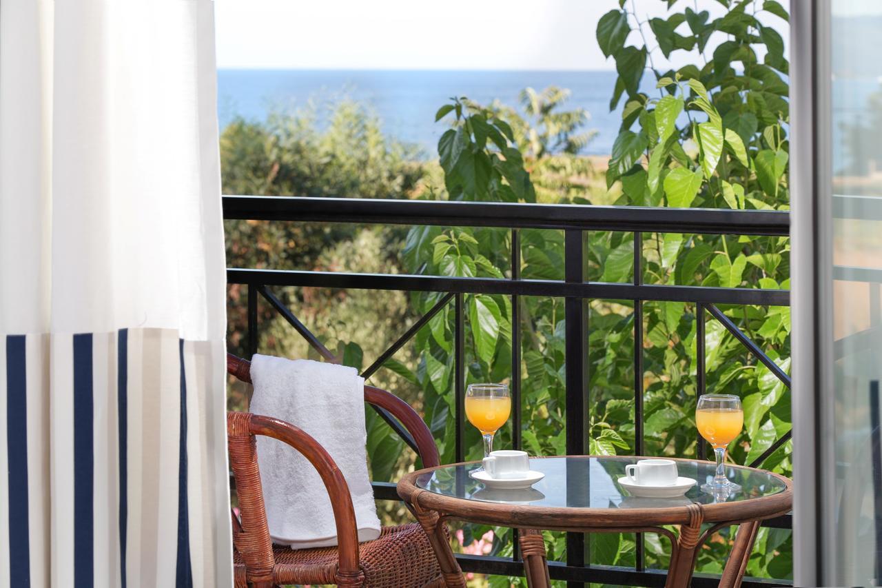 Iris Beach Hotel Monemvasia Ngoại thất bức ảnh