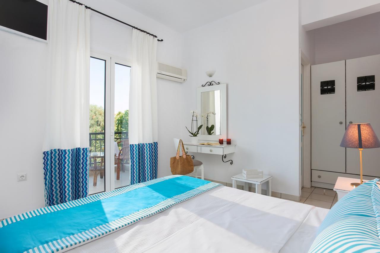Iris Beach Hotel Monemvasia Ngoại thất bức ảnh